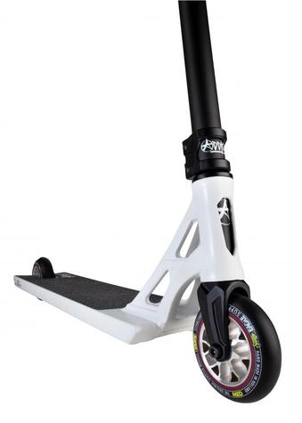 Addict Complete Scooter Revenger White - main image